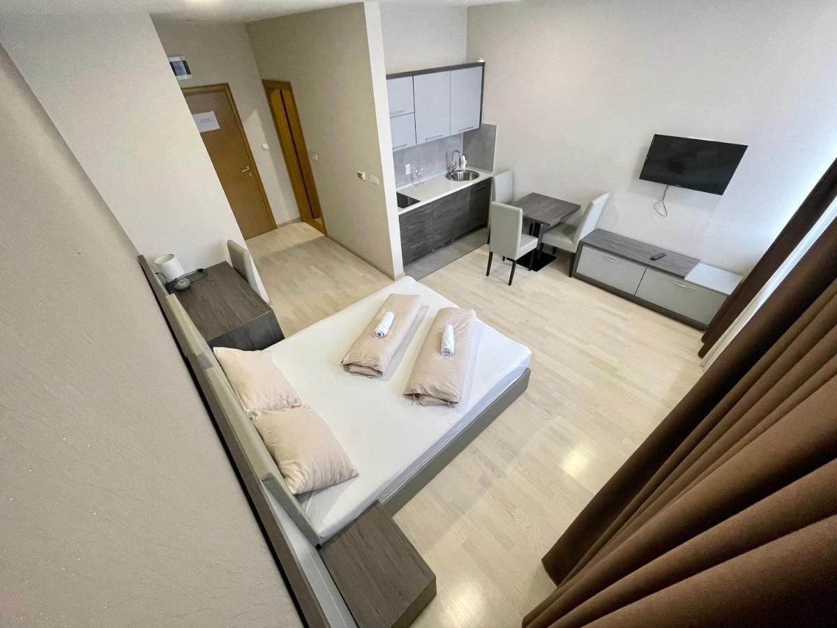 La Casa Apartments Banja Luka Buitenkant foto